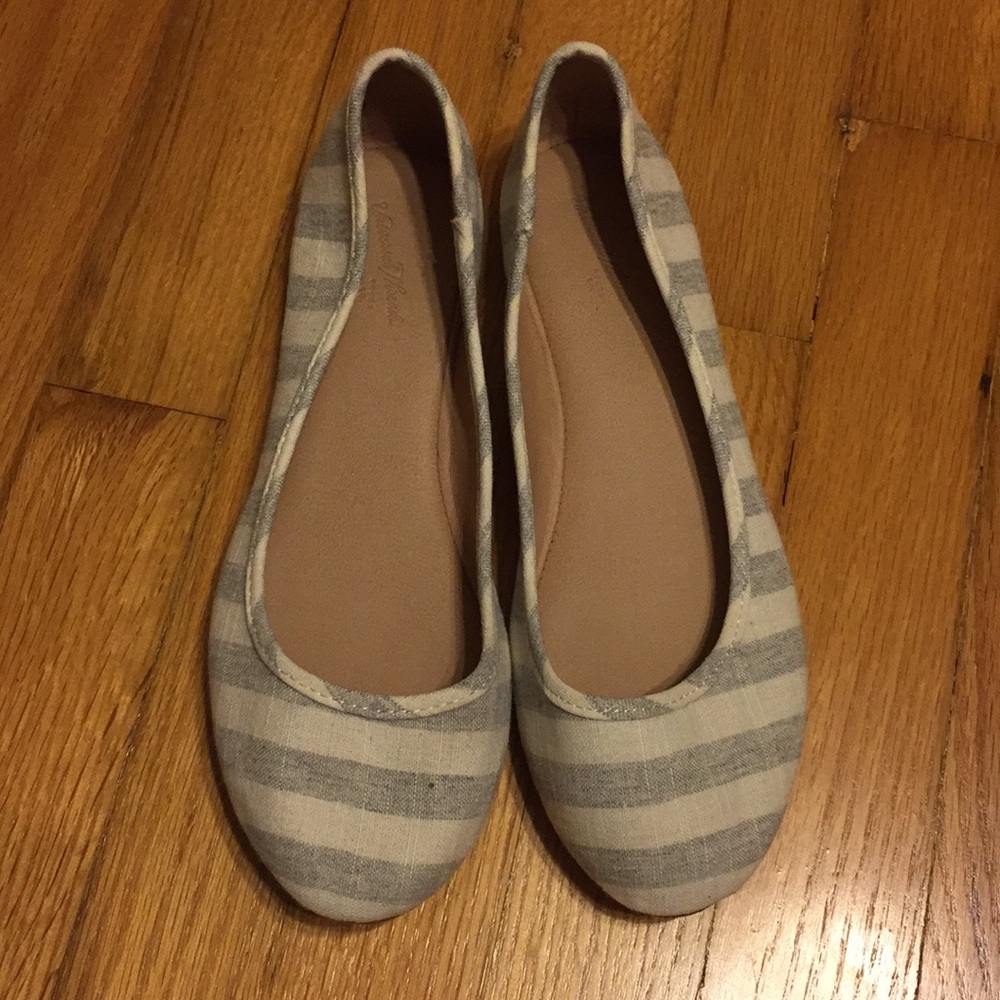 Women’s Everly Round Toe Ballet Flats